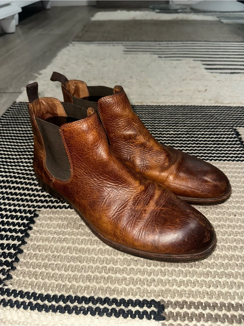 Frye Tyler Chelsea Brown Leather Slip On Boots Men’s Sz 9.5
